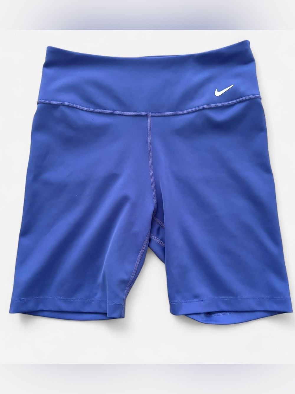 Nike Dri-FIT One High Rise 7" Inseam biker shorts in Lapis blue Size M